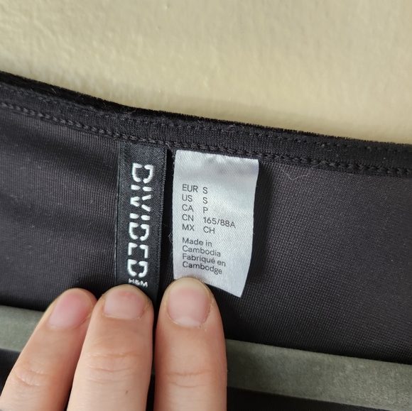 Divided Crop size Small - Picture 3 of 4